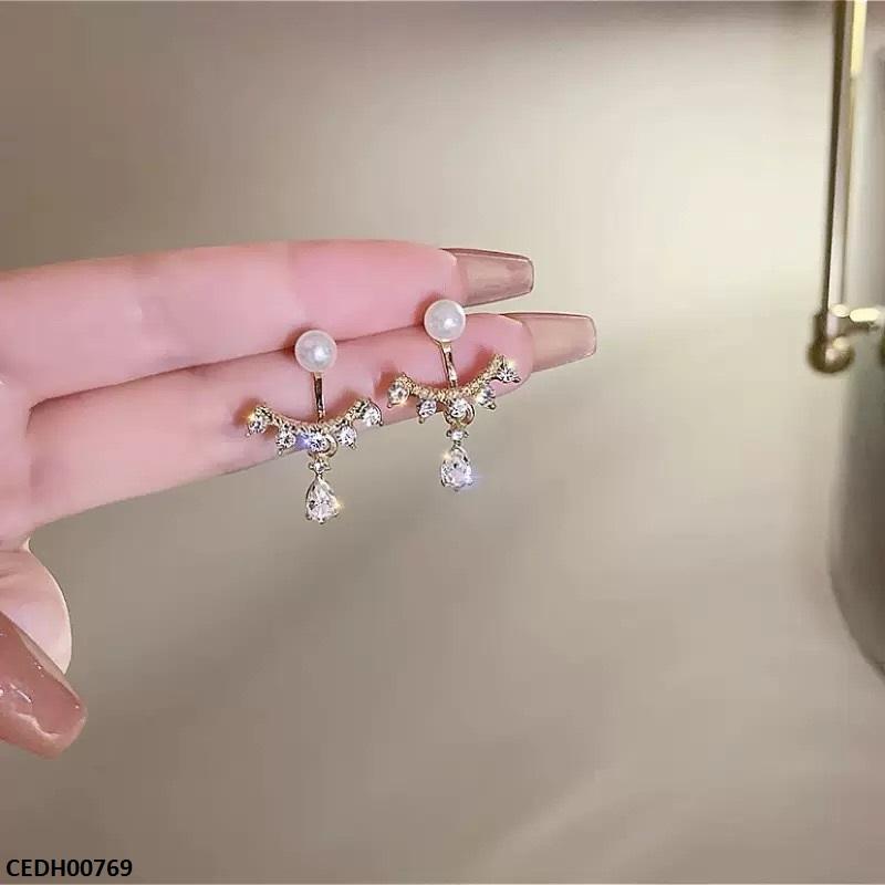 CEDH00769 QWN Pearl Tear Drop Earrings - CEDH