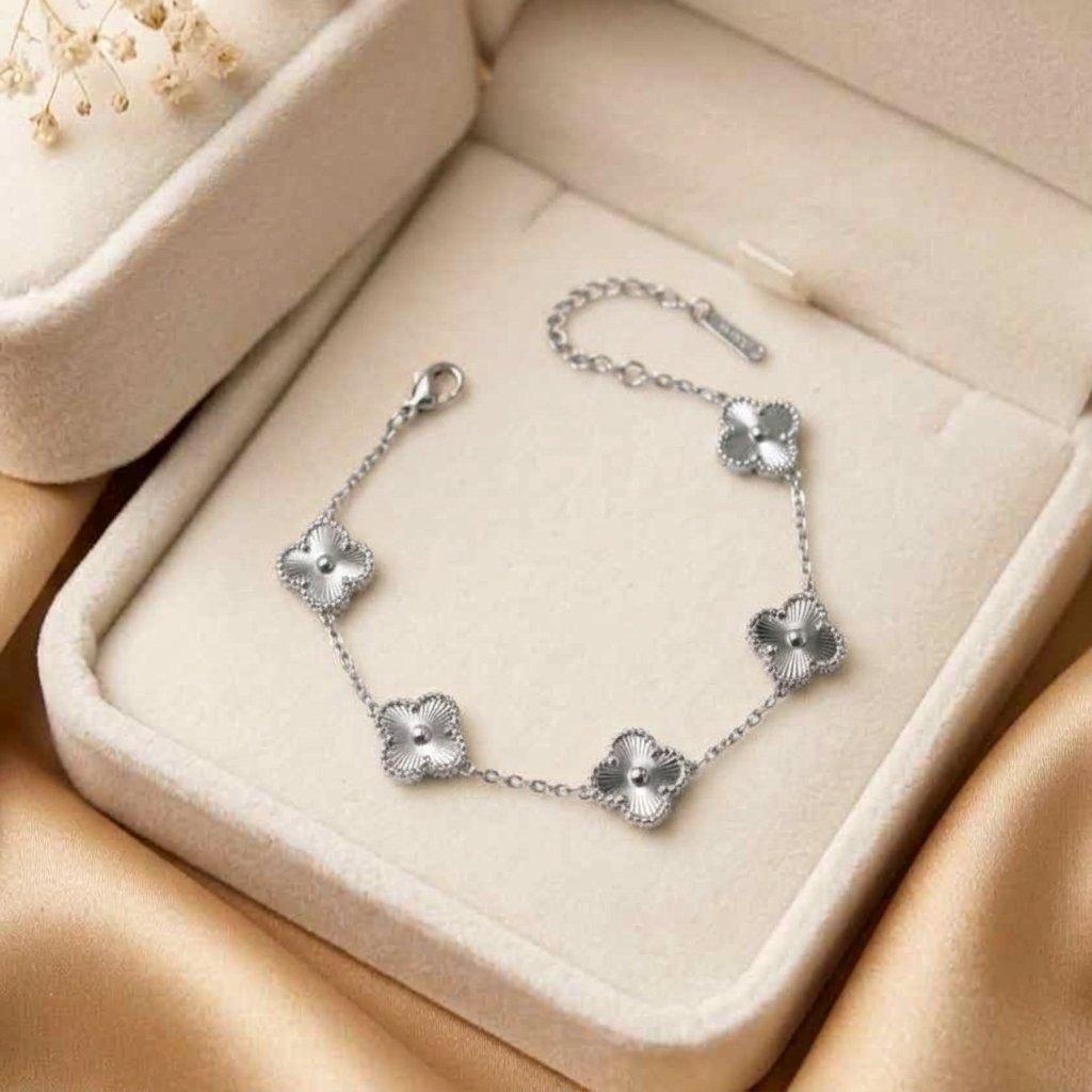 TBCH00727 TNR Flower Stainless Steel Bracelet Adjustable - TBCH
