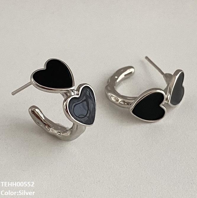 TEHH00552 QWN Round Heart Hoops Pair - TEHH