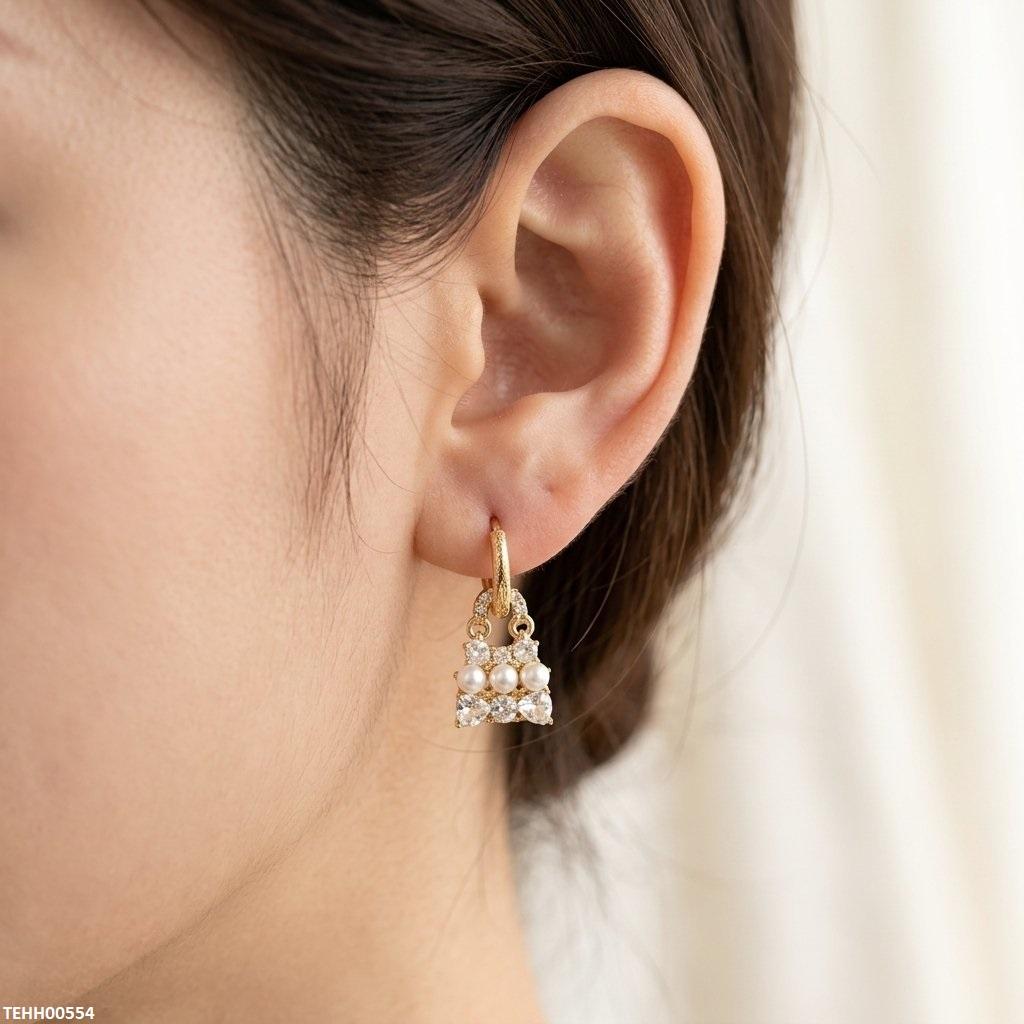 TEHH00554 ZCD Lock Pearl Hoops Pair - TEHH