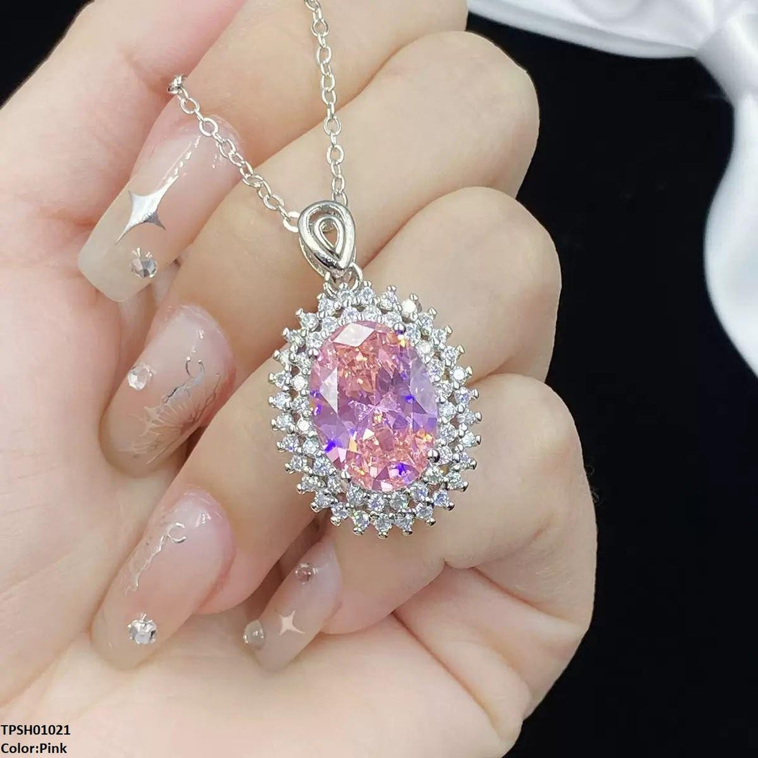 TPSH01021 KRLOval ZIRCON Stone Pendant - TPSH