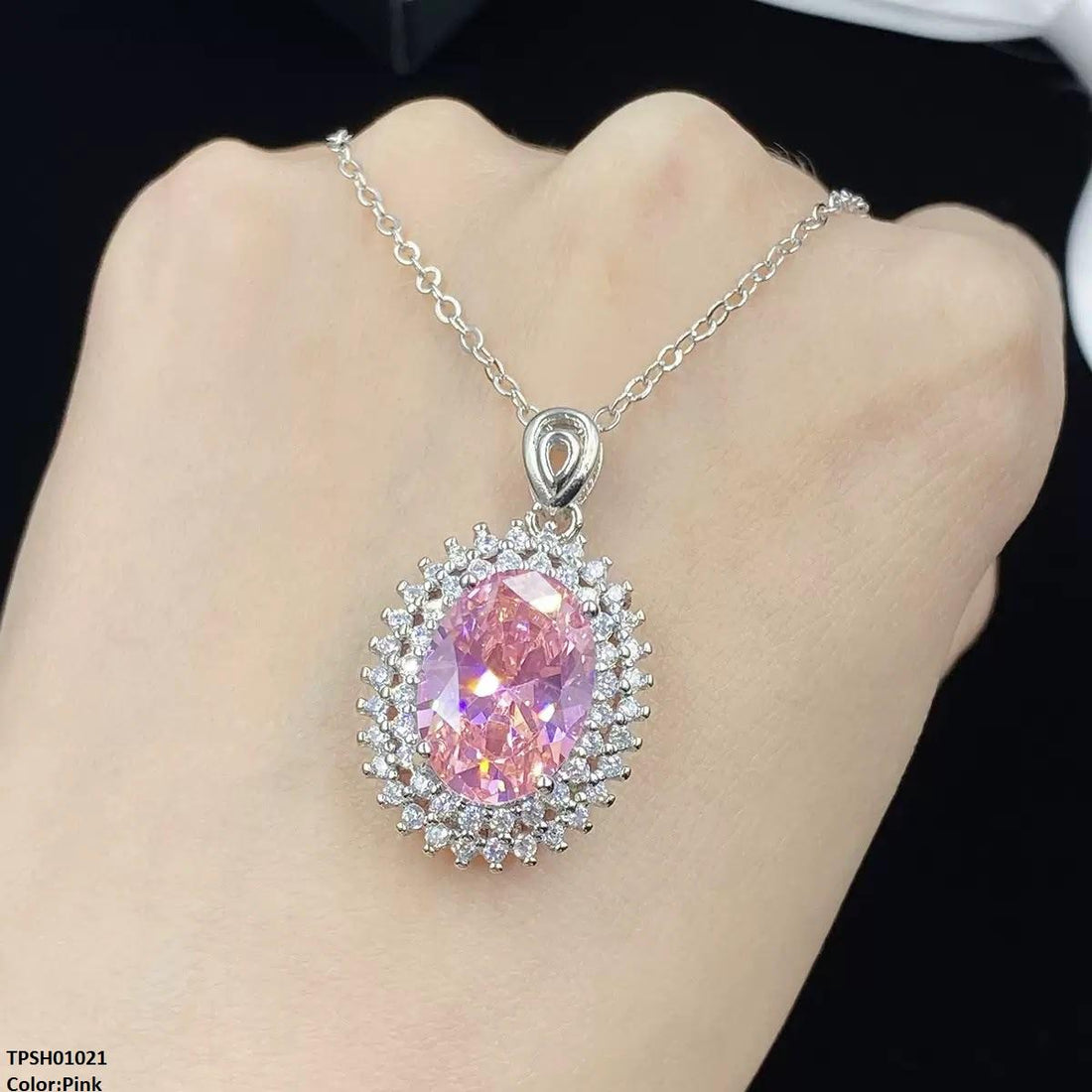 TPSH01021 KRLOval ZIRCON Stone Pendant - TPSH