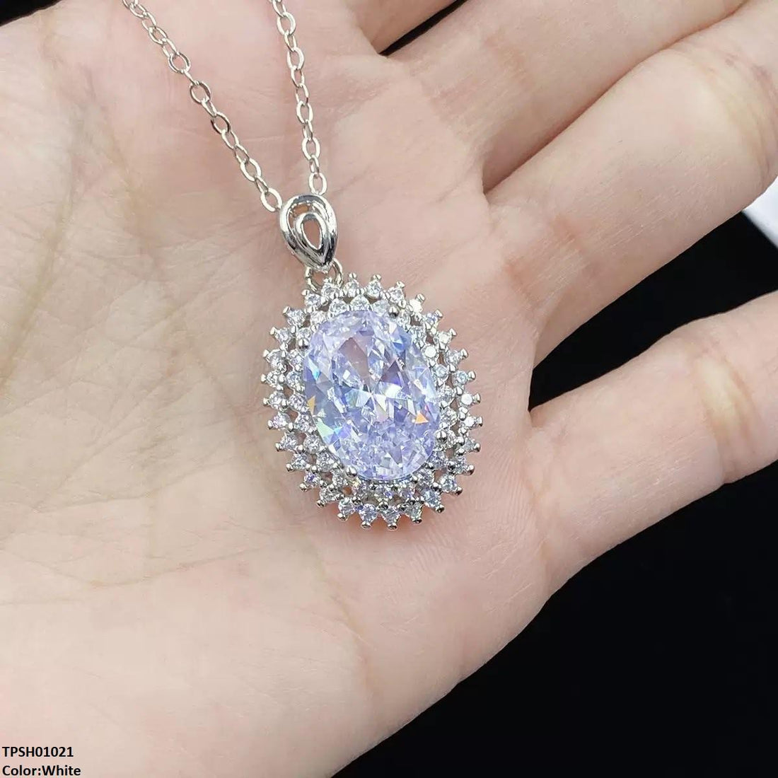 TPSH01021 KRLOval ZIRCON Stone Pendant - TPSH