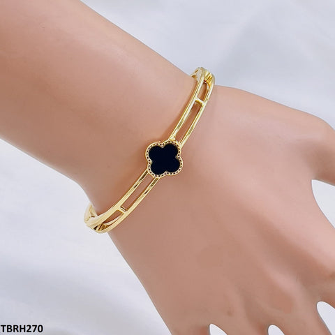 Introducing the TBRH270 ZXS Clover Bracelet - CBRH, a stunning addition to your fashion jewelry collection. Made with the finest materials and crafted with precision, this artificial jewelry piece is a must-have fashion accessory. Elevate your style with this exclusive piece from TJ Wholesale Pakistan.