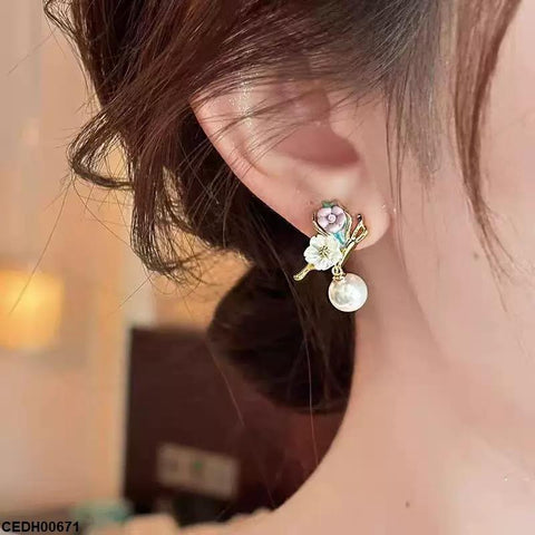 CEDH00671 ZHL Flower Pearl Drop Earrings  - CEDH
