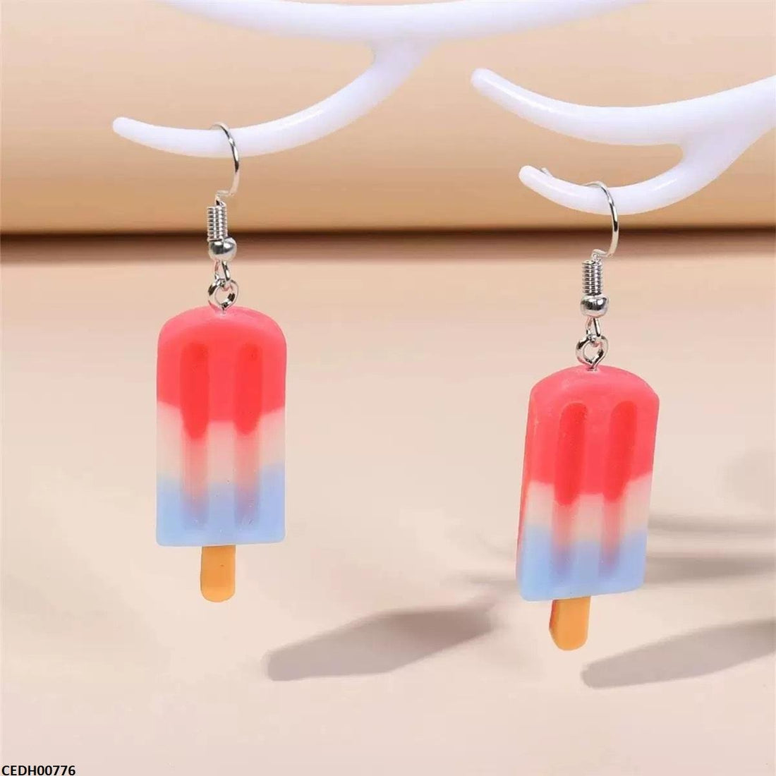 CEDH00776 QWN Ice-Bar Drop Earrings - CEDH