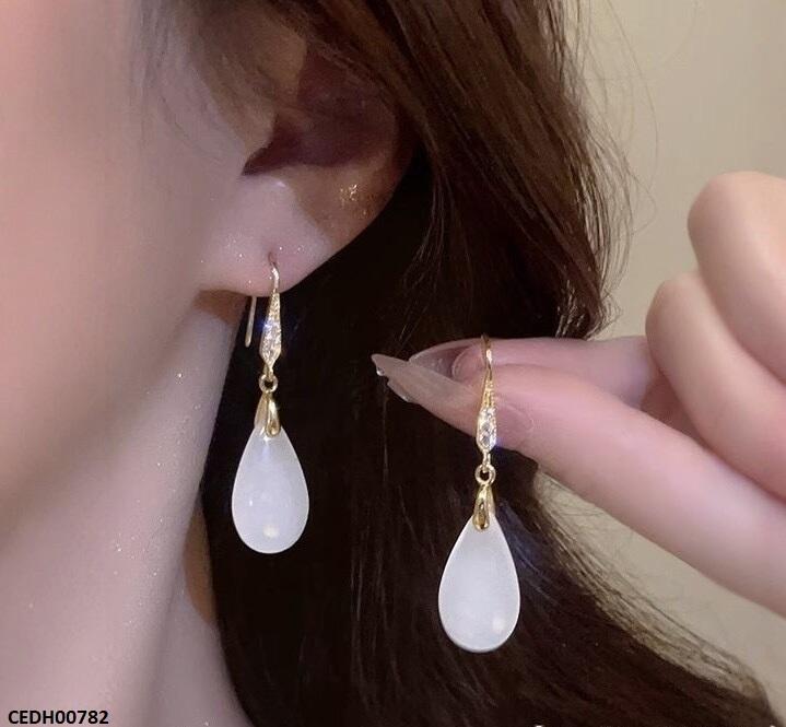 CEDH00782  ZCD Tear Drop Earrings Pair - CEDH