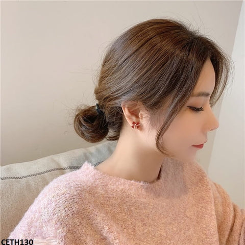 CETH130 YQG Tai Stud Ear Tops Pair - CETH