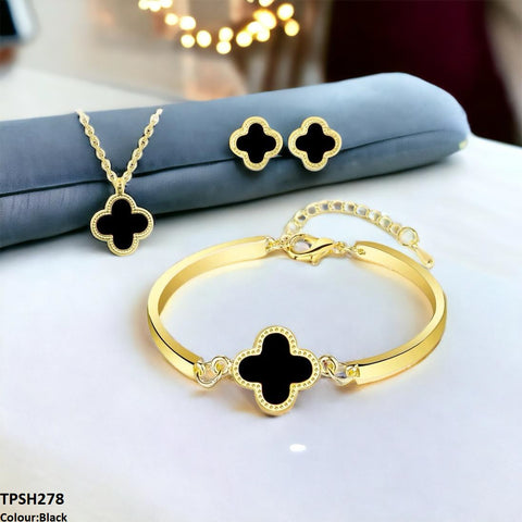 Enhance your style with our TPSH278 ZXS Painted Clover Pendant Set. Made with precision and care, this fashion jewelry set adds a touch of elegance to any outfit. An ideal choice for fashion accessories that are affordable yet stylish, from the trusted TJ Wholesale Pakistan.