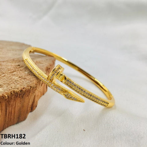Elevate your style with the TBRH182 GXN Imp Bracelet Openable by TJ Wholesale Pakistan. This fashion-forward accessory is perfect for adding a touch of glamour to any outfit. Made from high-quality materials, it offers the perfect blend of fashion and affordability.