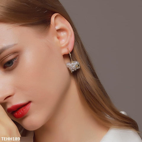 TEHH189 QWN Pearl C-Shape Ear Hoops Pair - TEHH