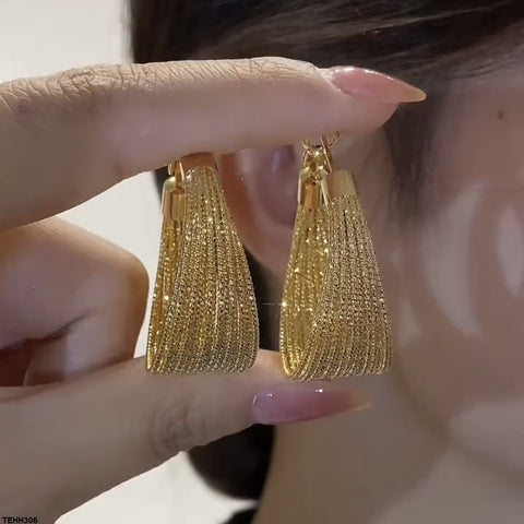 TEHH306 YQG Wire Layered Hoops Pair - CEHH
