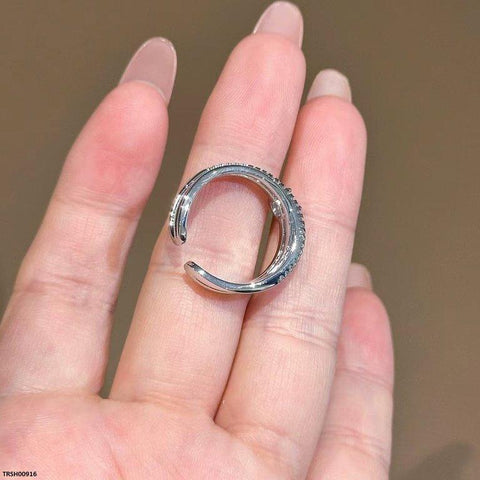 TRSH00916  CJD Round Stone Ring Adjustable - TRSH