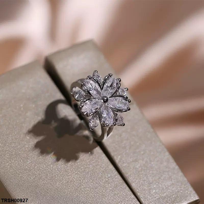 TRSH00927 KYC  Marquise Flower Zircon Ring Adjustable - TRSH