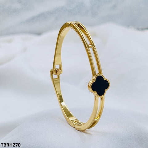 Introducing the TBRH270 ZXS Clover Bracelet - CBRH, a stunning addition to your fashion jewelry collection. Made with the finest materials and crafted with precision, this artificial jewelry piece is a must-have fashion accessory. Elevate your style with this exclusive piece from TJ Wholesale Pakistan.