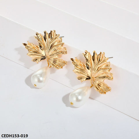 Add a touch of elegance to your outfit with the CEDH153 ZLX Leaf Pearl Drop Earrings Pair. These fashion jewelry pieces are handcrafted with precision and feature an intricate leaf design adorned with delicate pearls. Made from high-quality materials from TJ Wholesale Pakistan, these earrings are the perfect addition to any fashion accessory collection.
