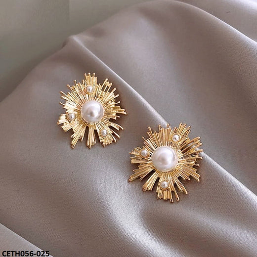 Enhance your look with these stunning CETH056 SIQ Imp Pearl Tops Pair from TJ Wholesale Pakistan. Made with beautiful faux pearls and designed as fashion jewelry, these tops are a stylish addition to any outfit. Elevate your fashion game and express yourself with these elegant fashion accessories.