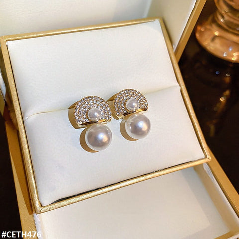 CETH476 SDQ Umbrella Pearl Ear Tops Pair - CETH