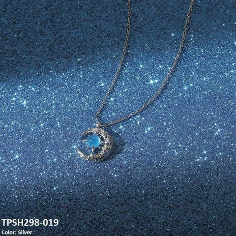 Stay on-trend with the TPSH298 XST Moon/Aqua Curb Chain Pendant from TJ Wholesale Pakistan. This fashion accessory is crafted with artificial jewelry to add a touch of elegance to any outfit. Upgrade your jewelry collection with this stylish piece.