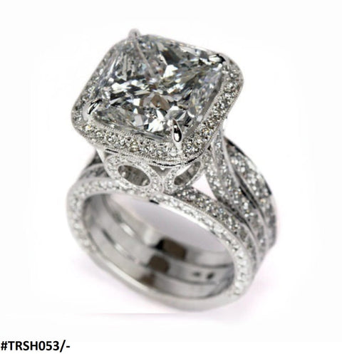 TJ Wholesale Pakistan's TRSH053 GWH Up Level Cushion Ring is a trendy and sophisticated artificial jewelry item. This stylish accessory will give your clothes a sophisticated touch and uplift any ensemble. It's the ideal complement to your jewelry collection, expertly crafted with meticulous attention to detail.